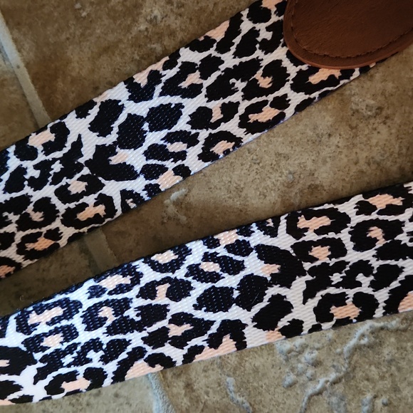 Leopard print detachable guitar purse strap - Picture 4 of 4